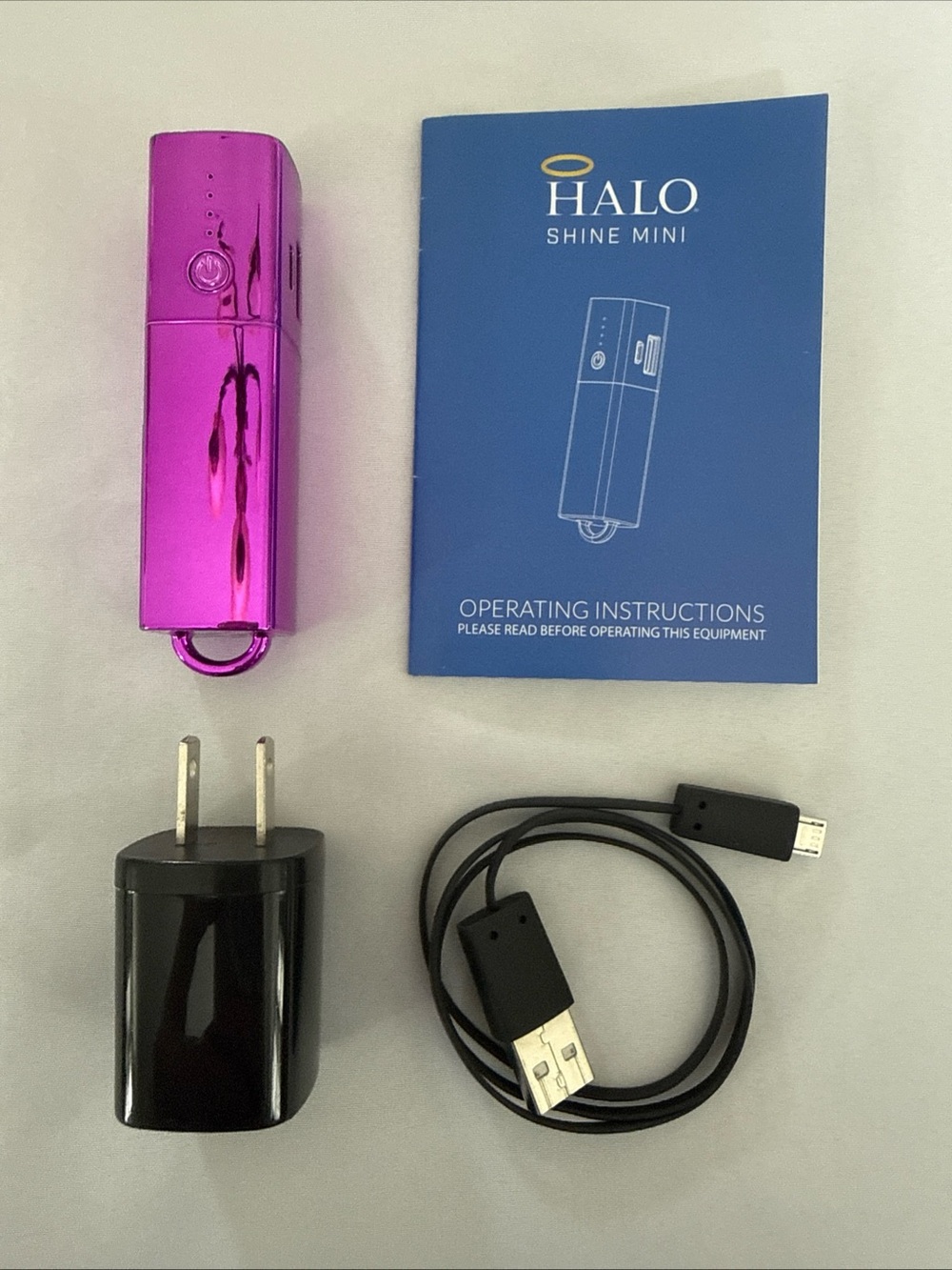 HALO Shine Mini 900 Portable Pink USB Charger Kit